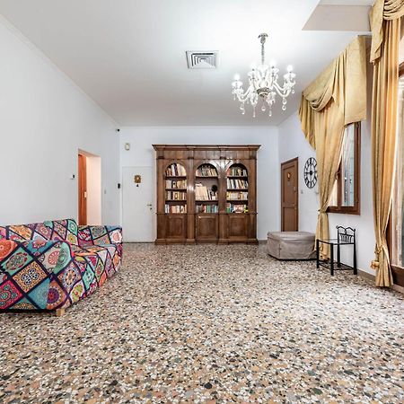 Апартаменты Palazzo Eremite Венеция Экстерьер фото